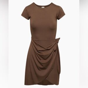 NWOT Aritzia Dress